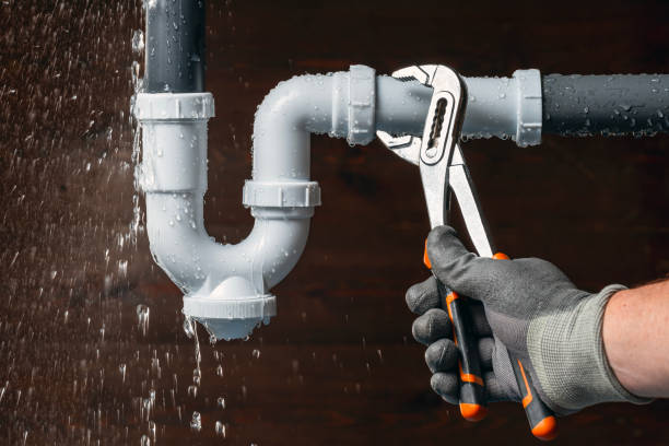 Professional Pipe Repair technician working in Chalmers, IN